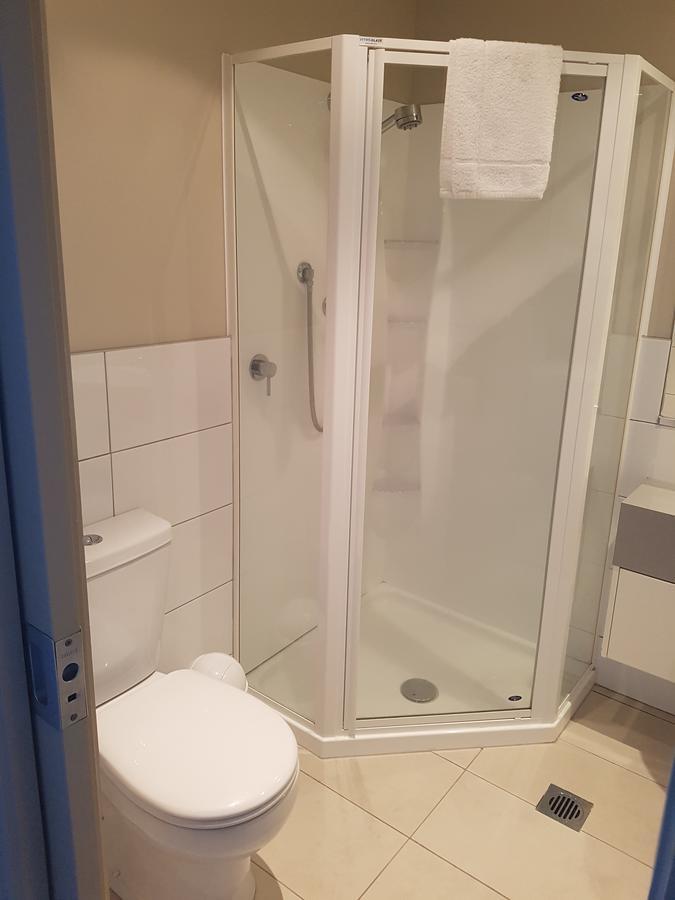 Te Kaha Beach Hotel Екстер'єр фото